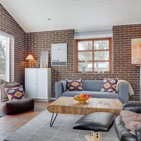 Aurelie - 800m From The Sea In Nw Jutland By Interhome