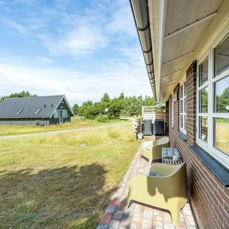 Vakantiehuis Aurelie - 800m From The Sea In Nw Jutland By Interhome
