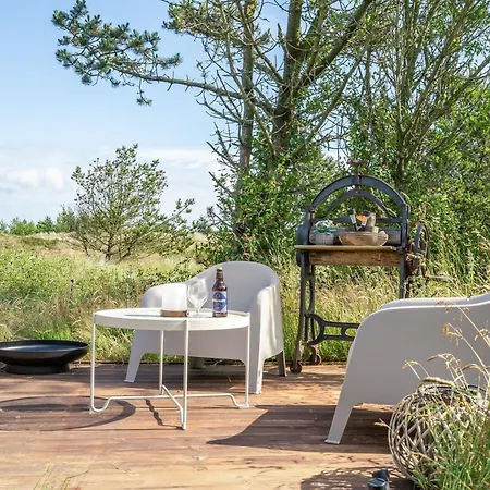 Holiday home Aurelie - 800m From The Sea By Interhome *